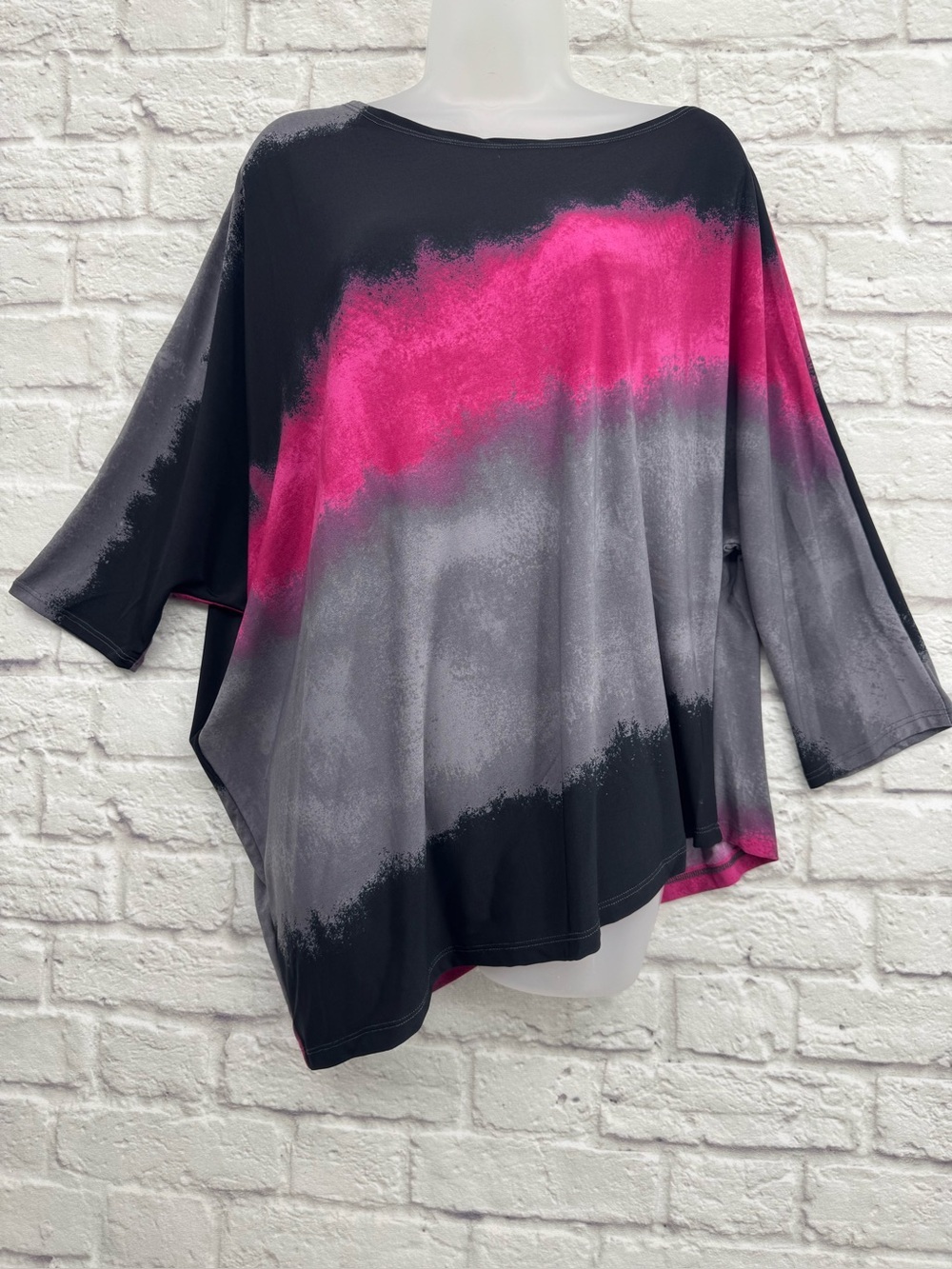 Clara Sun Woo Asymmetrical Tunic Top Size L Black Gray Pink Abstract Art Dolman